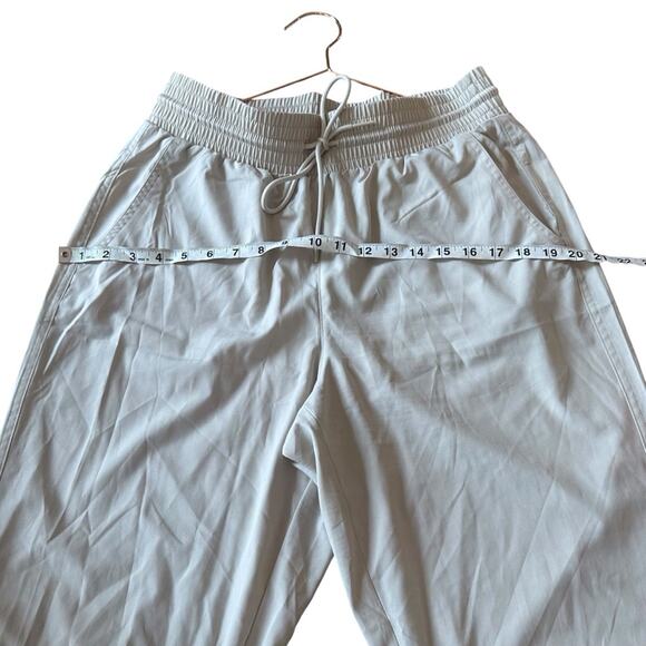 GapFit lightweight jogger size medium - Picture 5 of 8